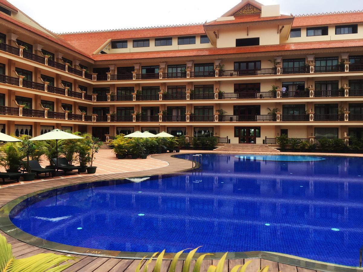 Bayon Era Hotel Siem Reap Luaran gambar