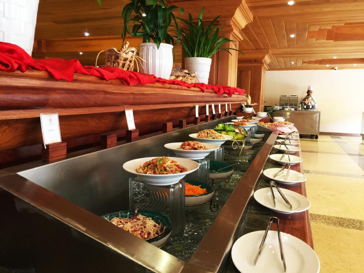 Bayon Era Hotel Siem Reap Luaran gambar